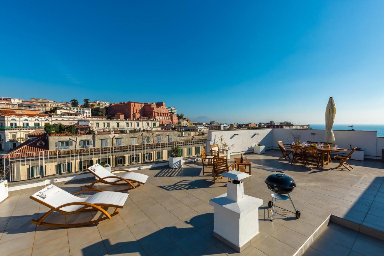 Апартаменты Poerio Rooftop Luxury Apartament Неаполь Экстерьер фото